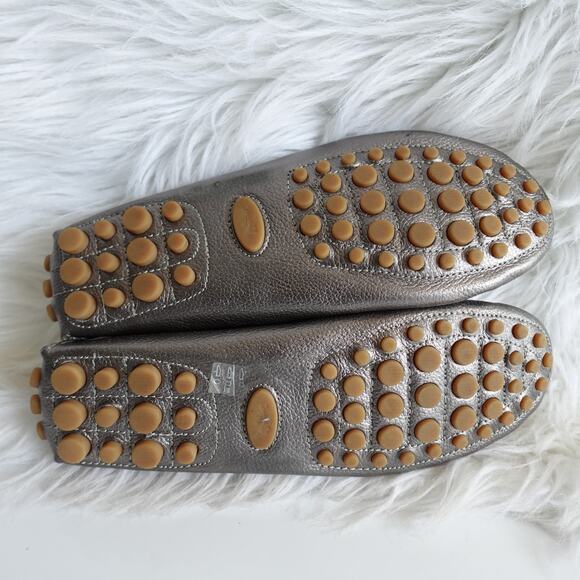 Coach Nola Silver Calf Grain Leather Logo Slip On Driving Shoe Moccasin Loafers - Picture 15 of 16